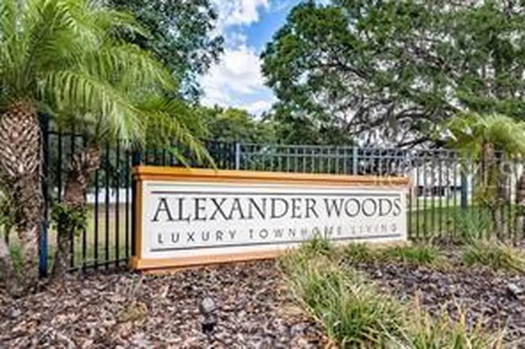 165 Alexander Woods Drive Plant City FL 33563