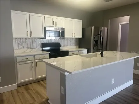 14428 Dunrobin Drive Wimauma FL 33598