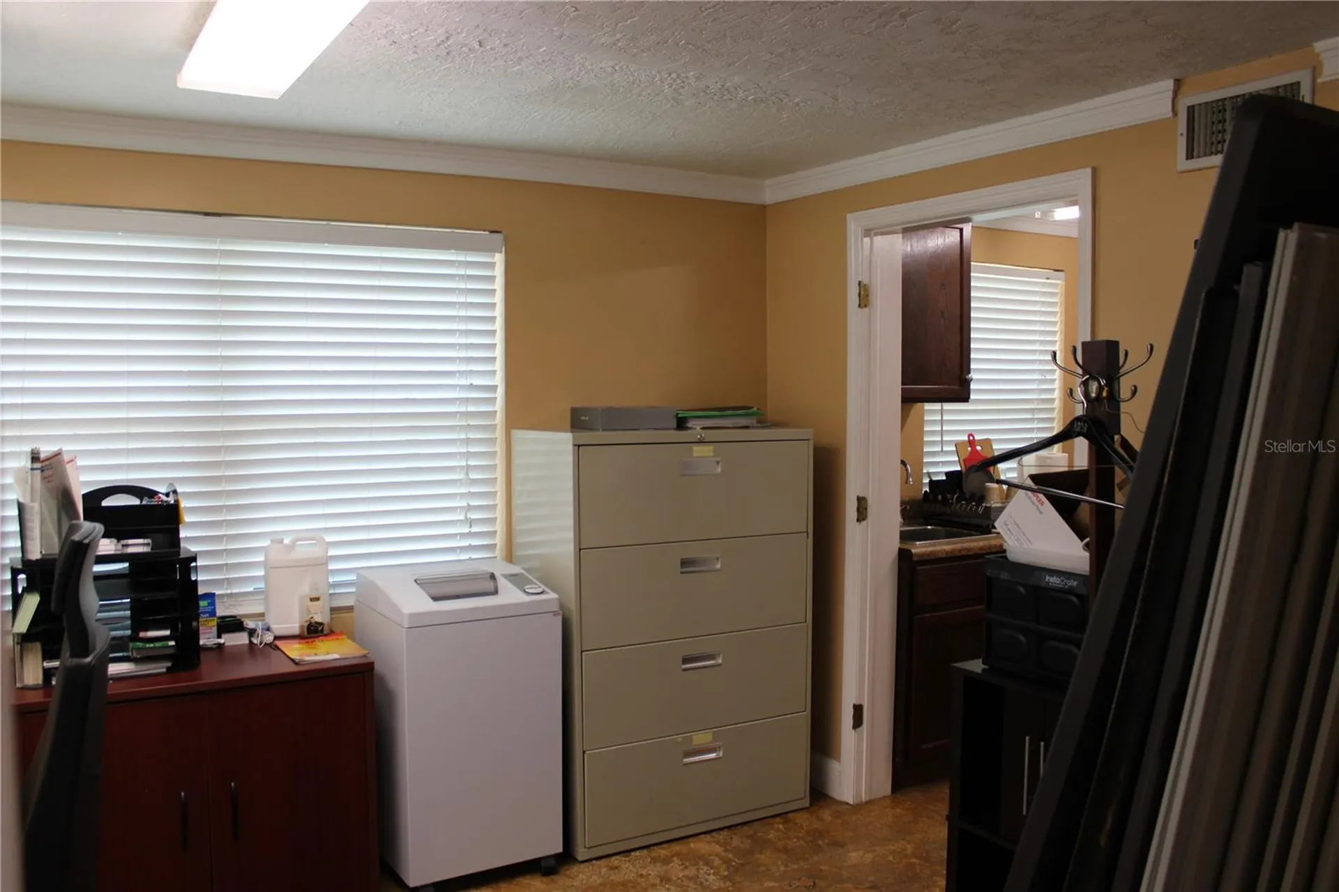 1505 Lakeview Road Clearwater FL 33756