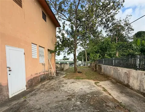 492 Bo. Corcovado Hatillo PR 00659