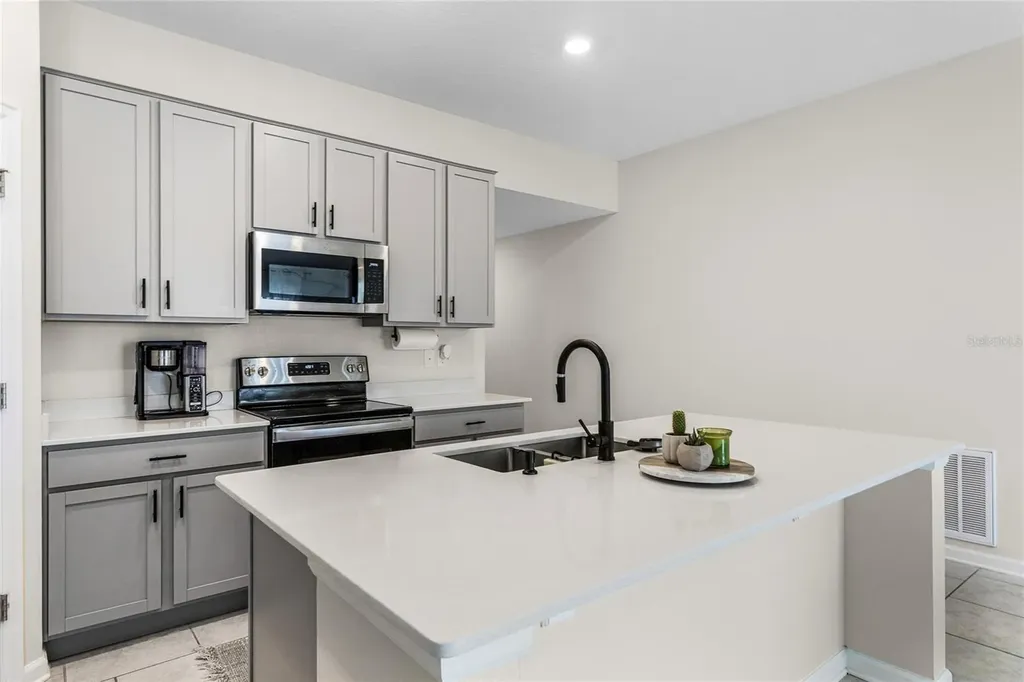425 N Andrea Circle Haines City FL 33844