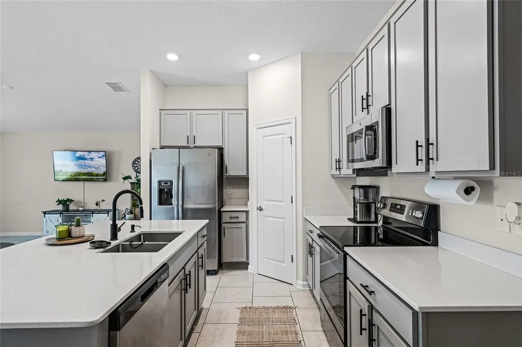 425 N Andrea Circle Haines City FL 33844