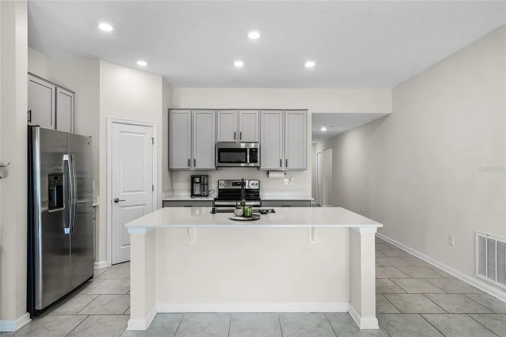 425 N Andrea Circle Haines City FL 33844