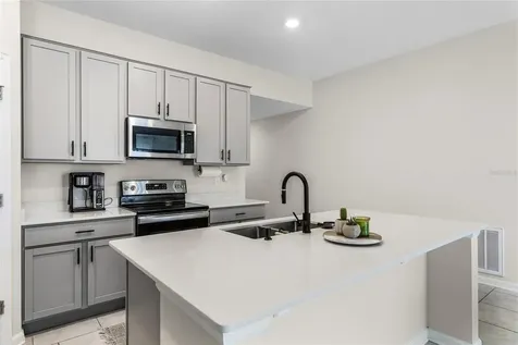 425 N Andrea Circle Haines City FL 33844