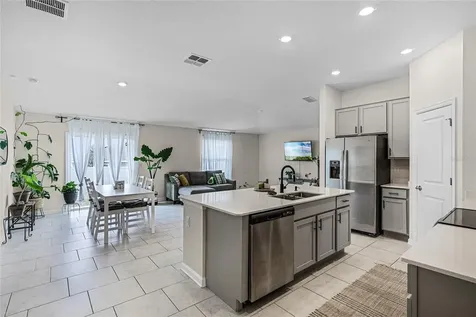 425 N Andrea Circle Haines City FL 33844