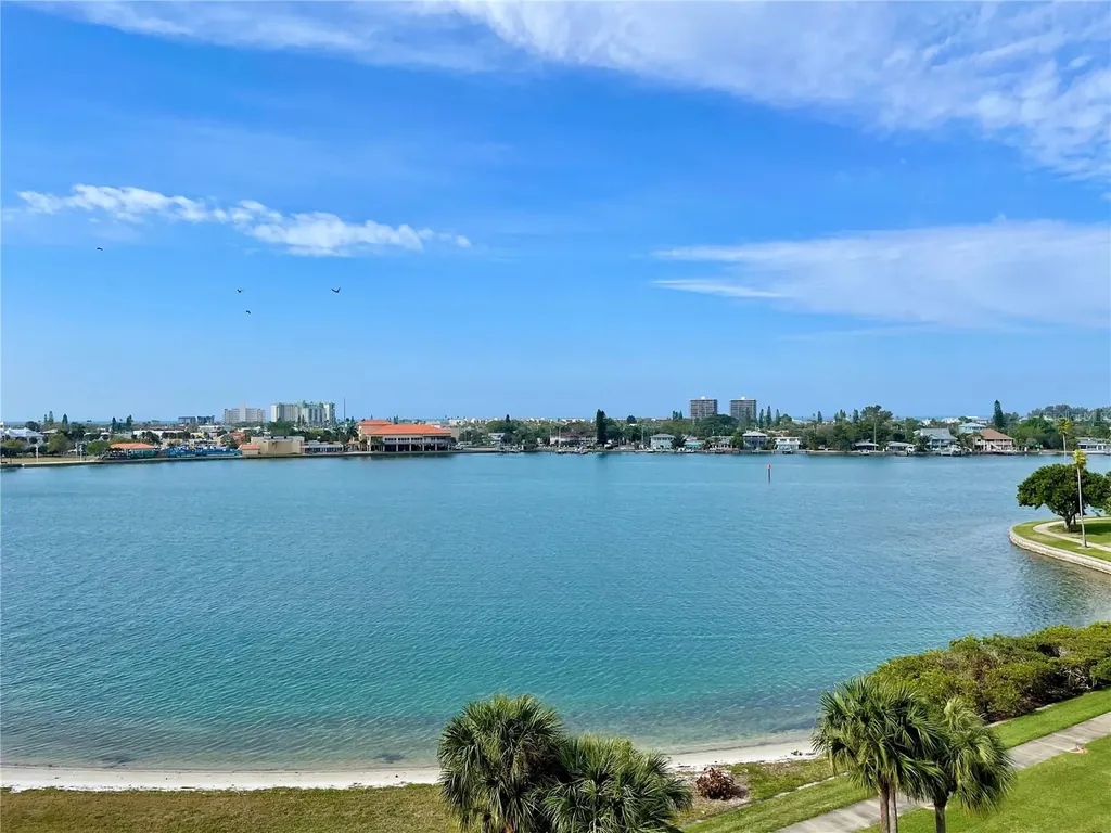 7872 Sailboat Key Boulevard S Boulevard S South Pasadena FL 33707