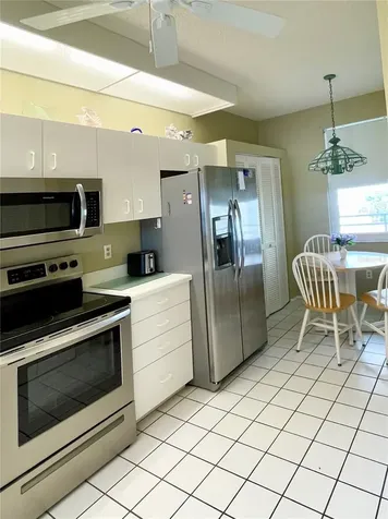 7872 Sailboat Key Boulevard S Boulevard S South Pasadena FL 33707