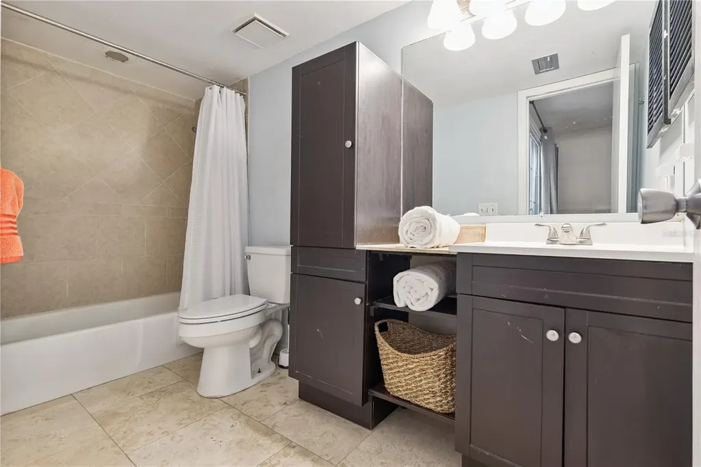 2007 Lake Alden Drive Apopka FL 32712