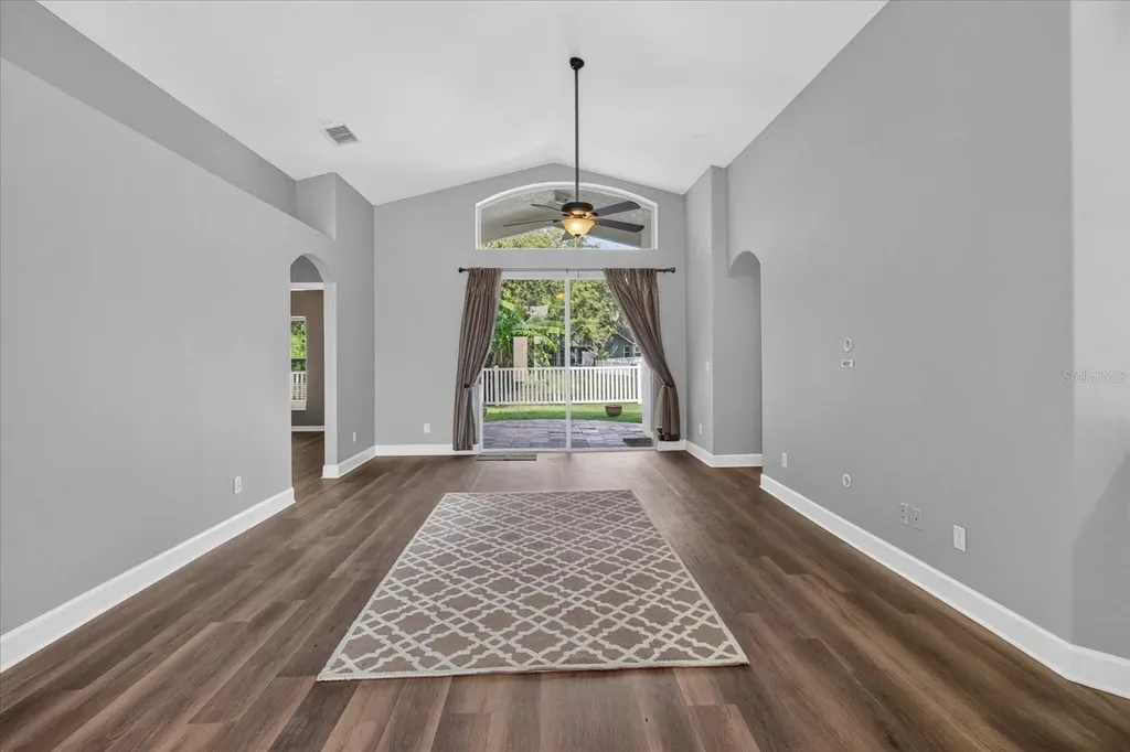 219 Bay Arbor Boulevard Oldsmar FL 34677