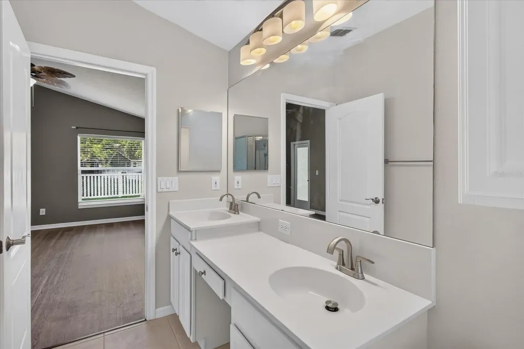 219 Bay Arbor Boulevard Oldsmar FL 34677