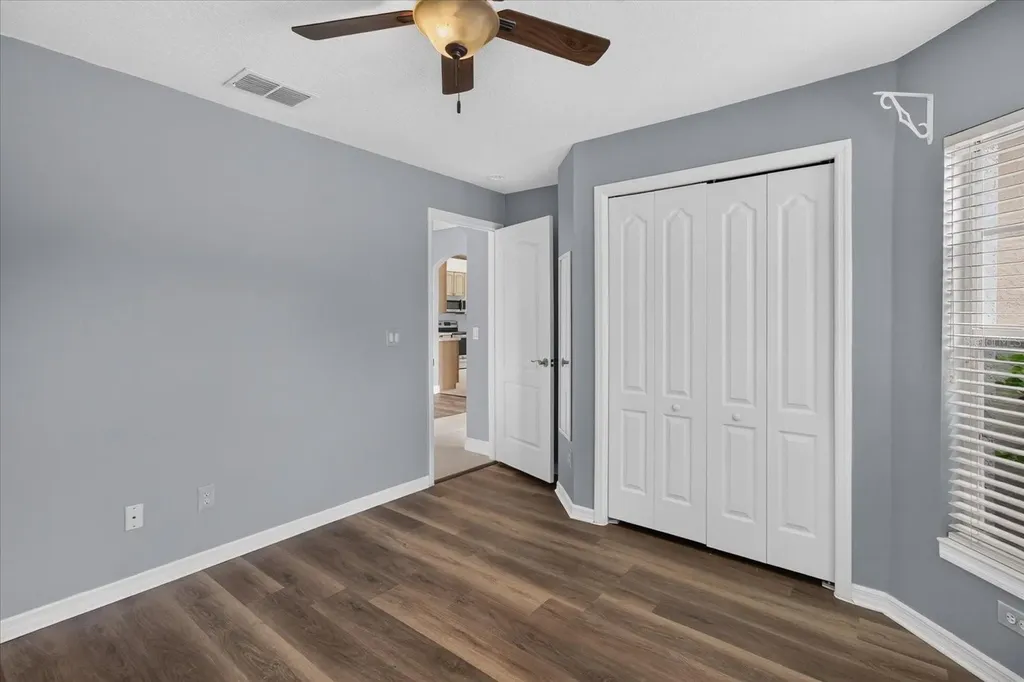219 Bay Arbor Boulevard Oldsmar FL 34677