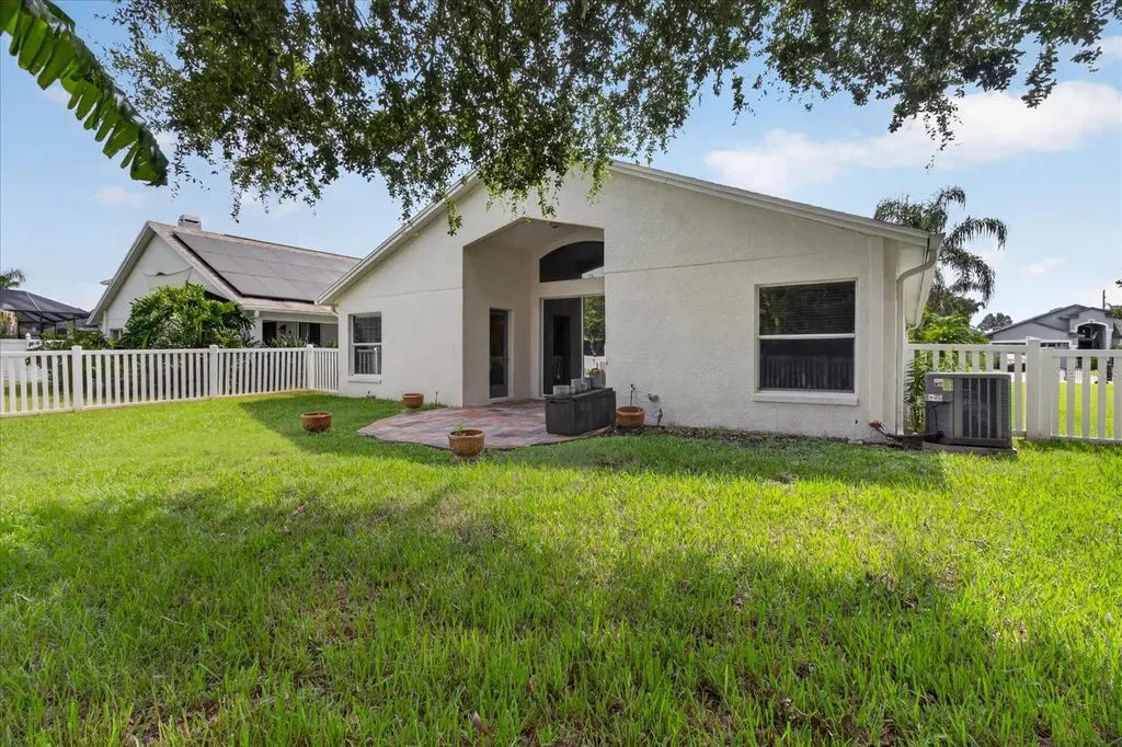 219 Bay Arbor Boulevard Oldsmar FL 34677
