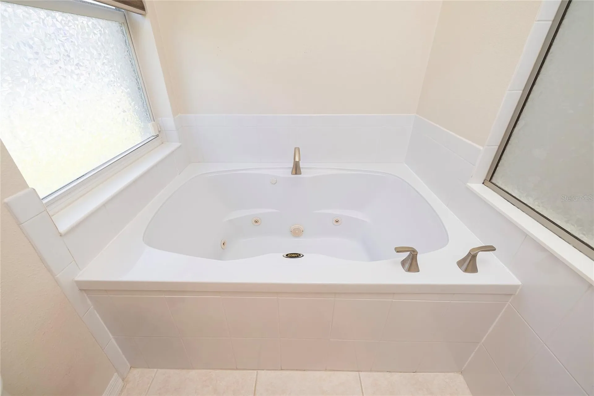219 Bay Arbor Boulevard Oldsmar FL 34677