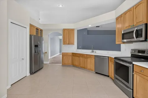 219 Bay Arbor Boulevard Oldsmar FL 34677