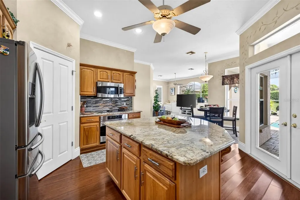 10211 Ridge Top Loop Weeki Wachee FL 34613