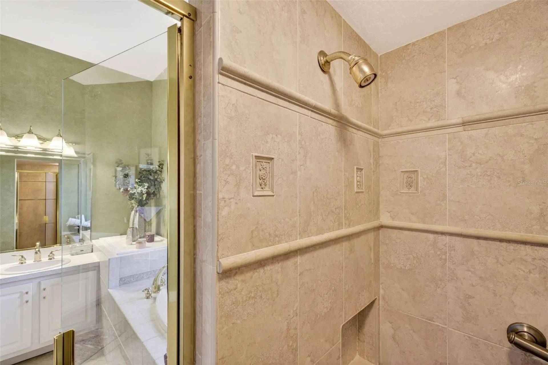 10211 Ridge Top Loop Weeki Wachee FL 34613