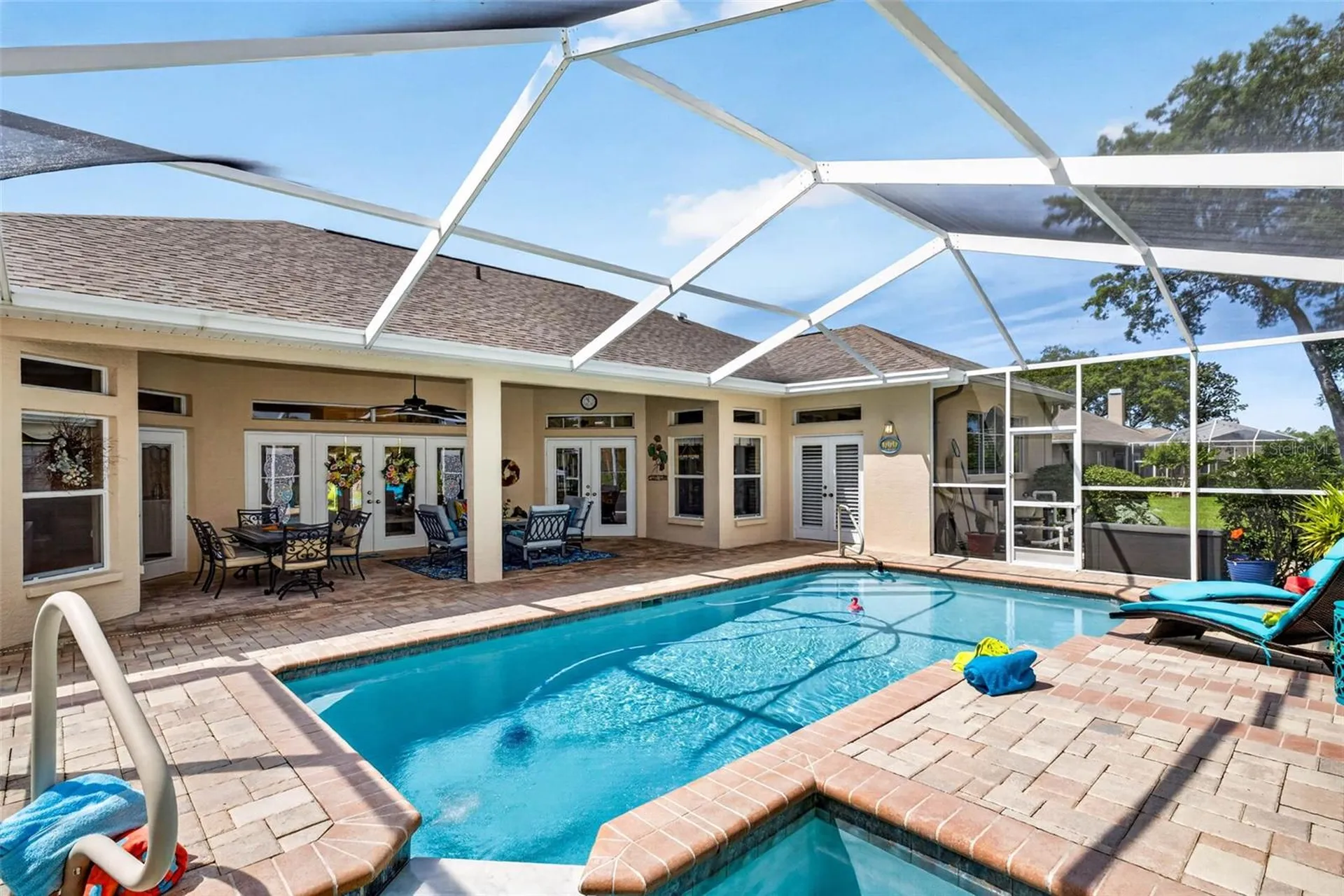 10211 Ridge Top Loop Weeki Wachee FL 34613