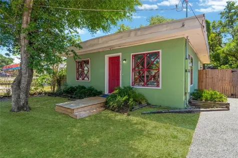 1315 E Osborne Avenue Tampa FL 33603