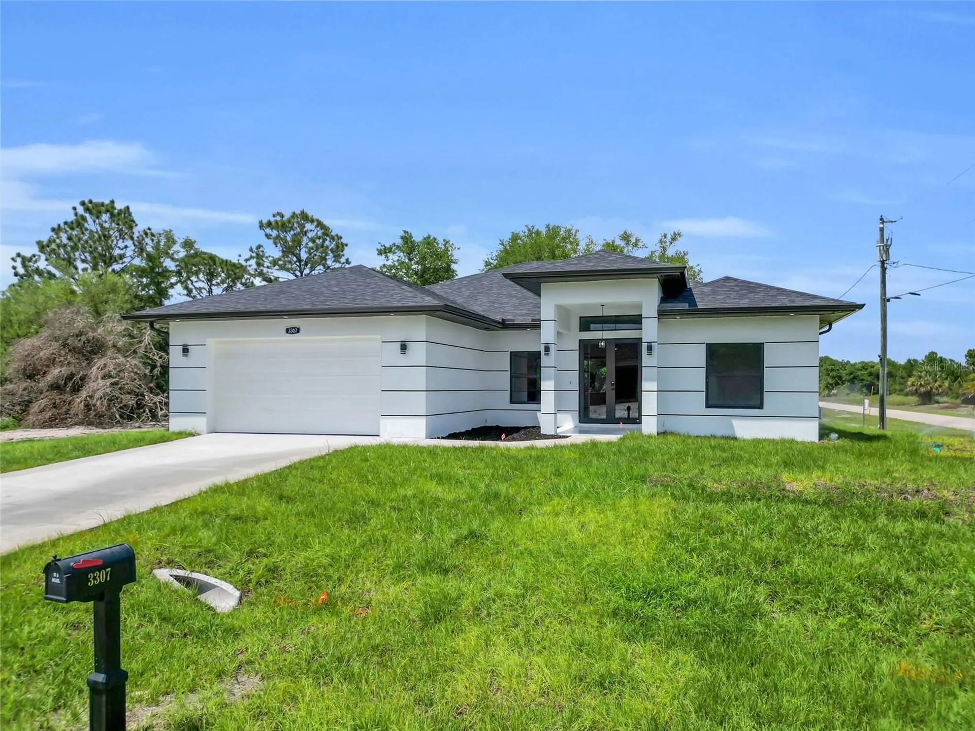 3307 E 17th Street Lehigh Acres FL 33972