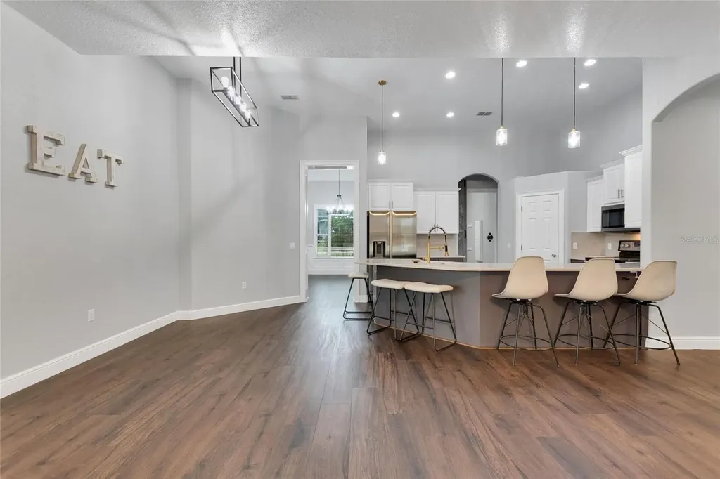 2687 Brookside Bluff Loop Lakeland FL 33813