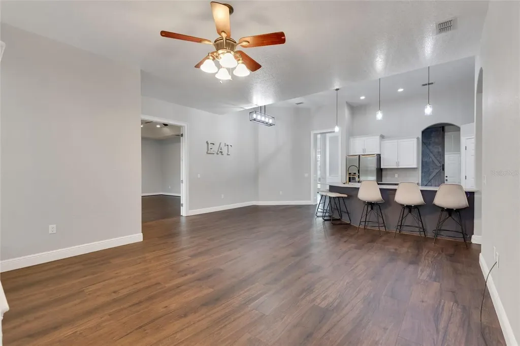 2687 Brookside Bluff Loop Lakeland FL 33813
