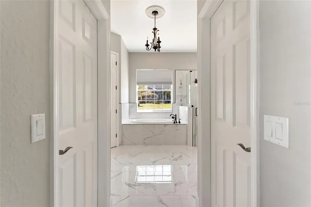 2687 Brookside Bluff Loop Lakeland FL 33813