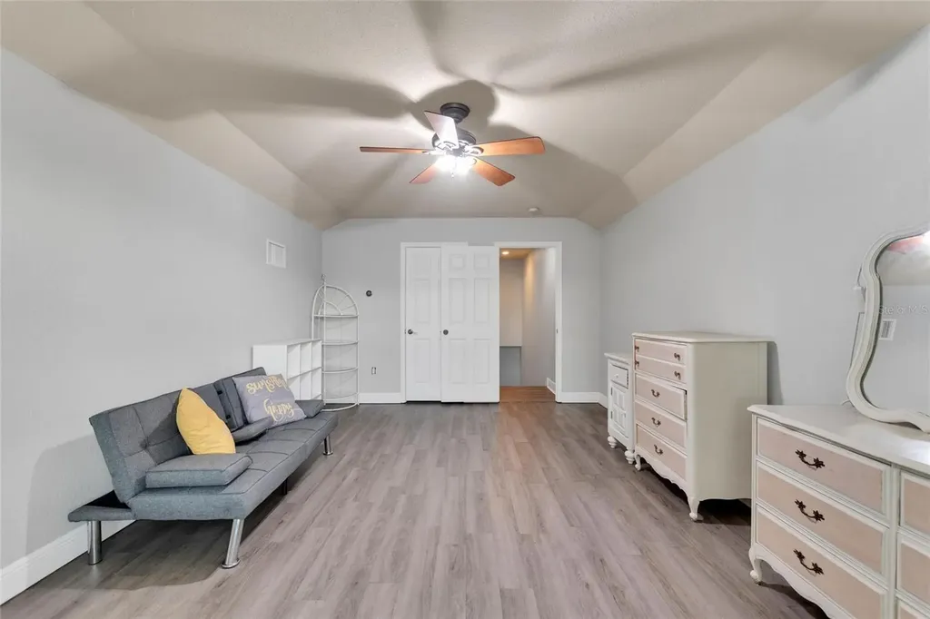 2687 Brookside Bluff Loop Lakeland FL 33813
