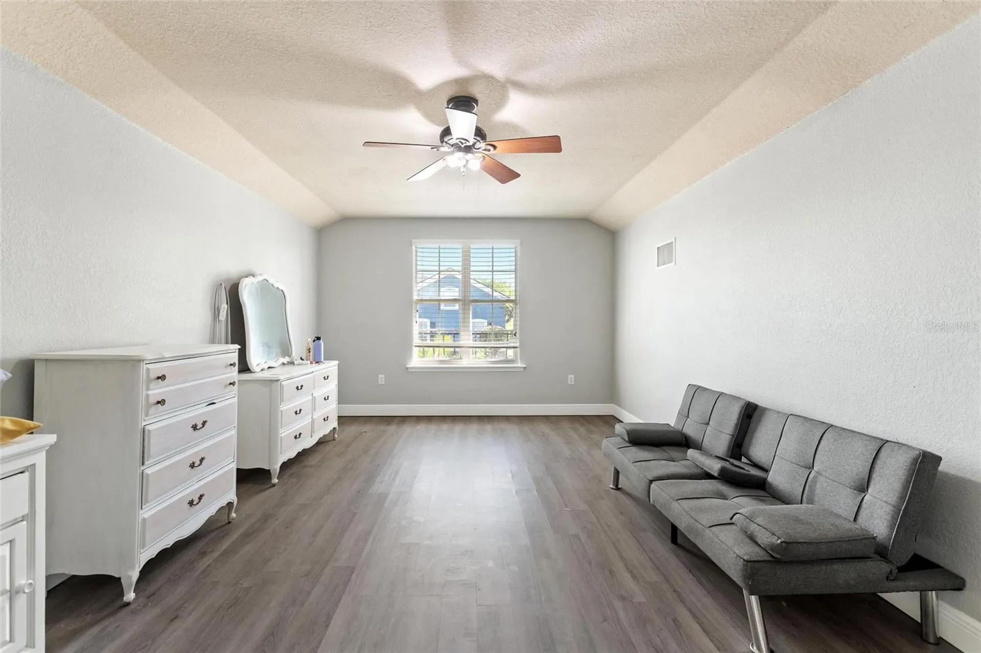 2687 Brookside Bluff Loop Lakeland FL 33813