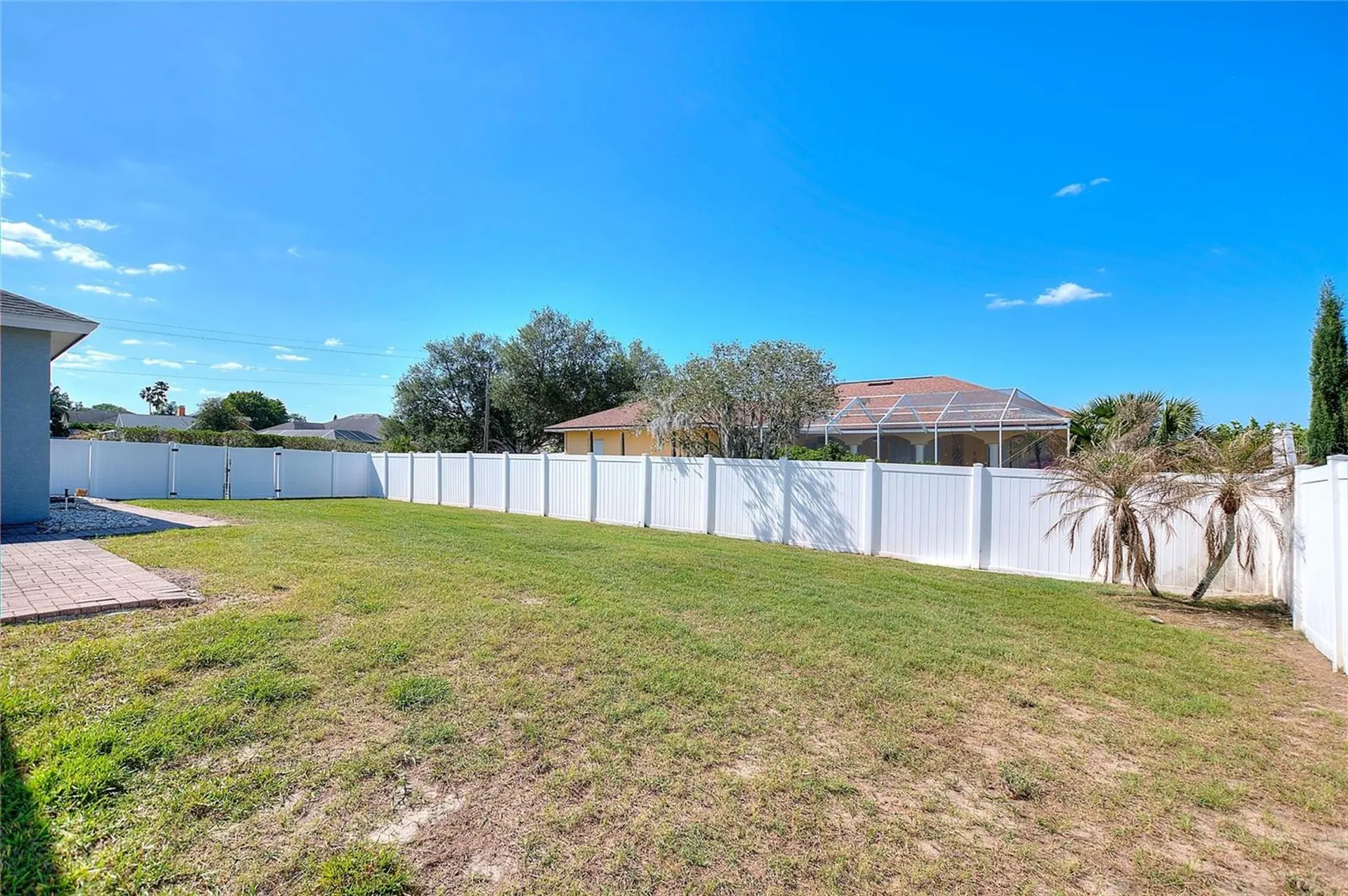 2687 Brookside Bluff Loop Lakeland FL 33813