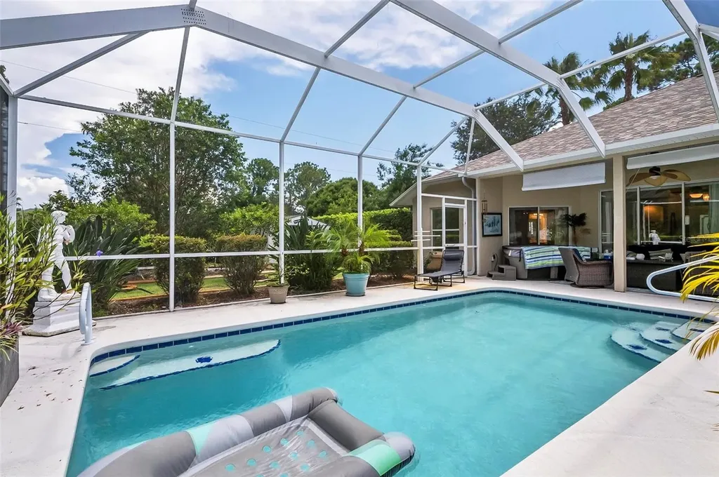 2 Willoughby Place Palm Coast FL 32164