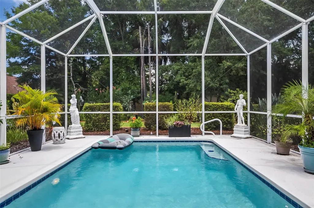 2 Willoughby Place Palm Coast FL 32164