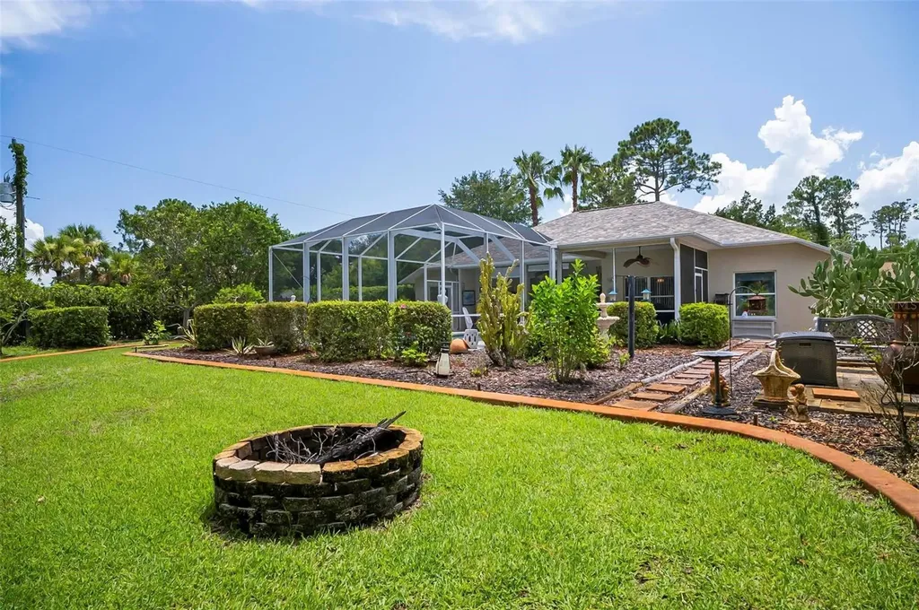 2 Willoughby Place Palm Coast FL 32164
