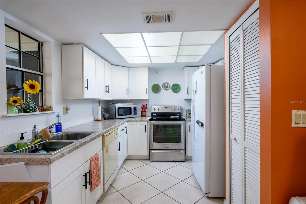 4004 Crossroads Place Casselberry FL 32707