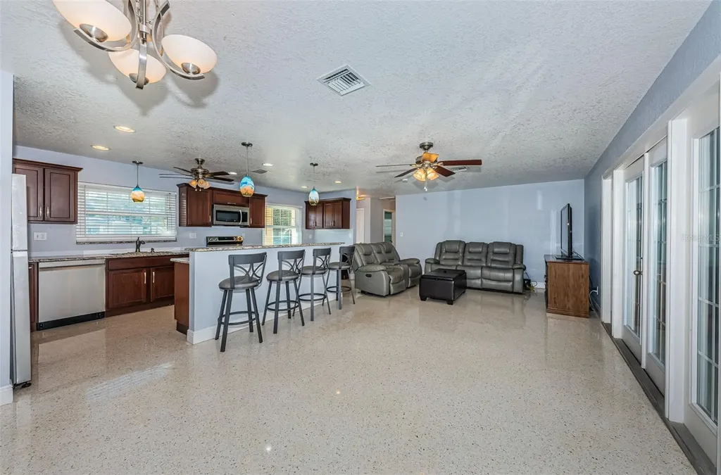 14025 Yacht Club Boulevard Seminole FL 33776
