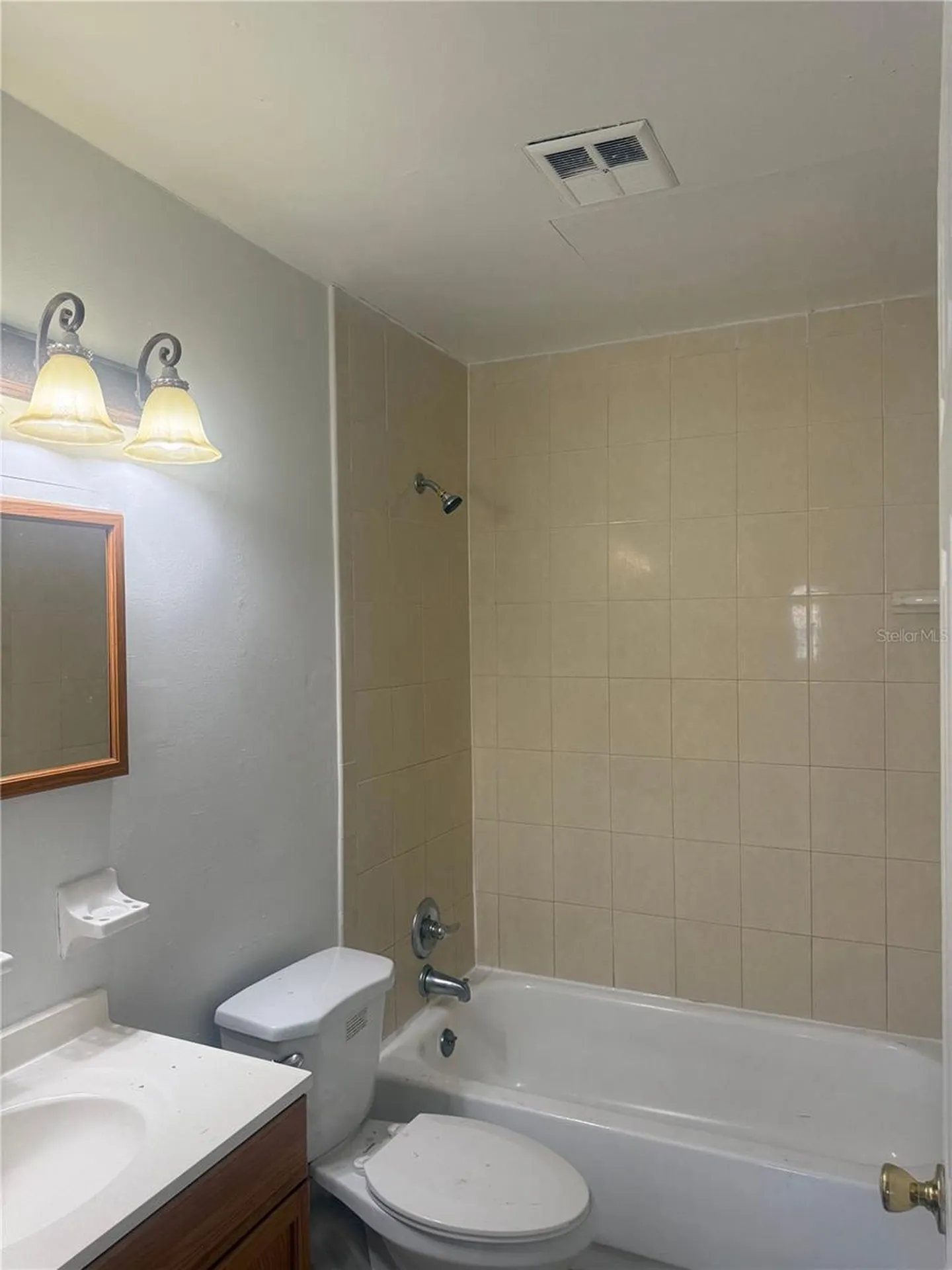 1807 Michigan Avenue Kissimmee FL 34744