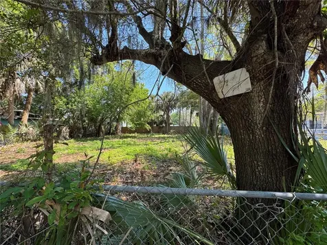1127 Martha Drive Daytona Beach FL 32114
