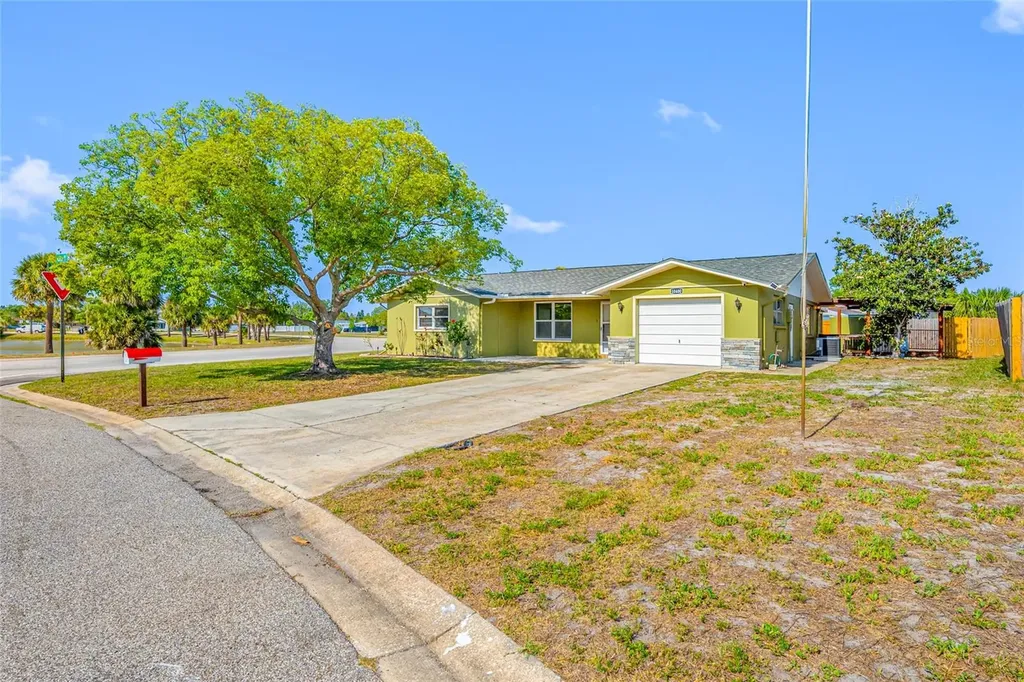 10400 Alice M Court Port Richey FL 34668