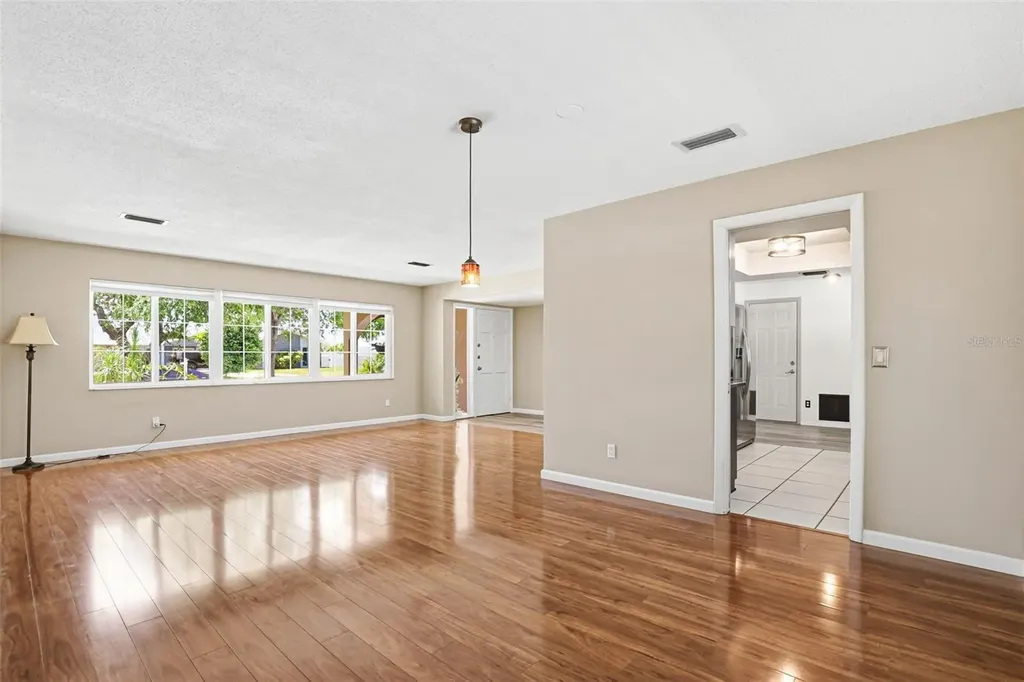 14649 Bay Drive Largo FL 33774