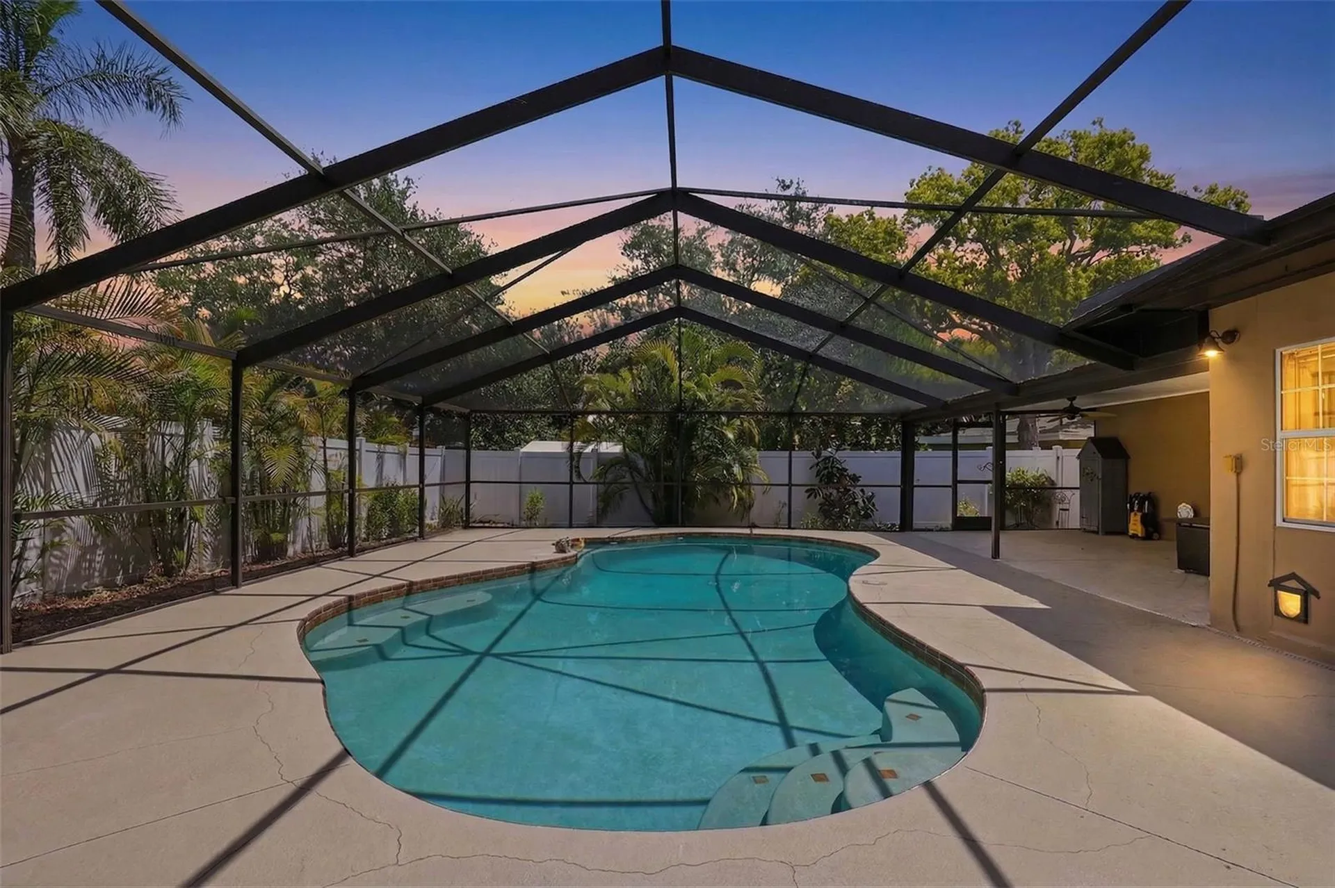 14649 Bay Drive Largo FL 33774