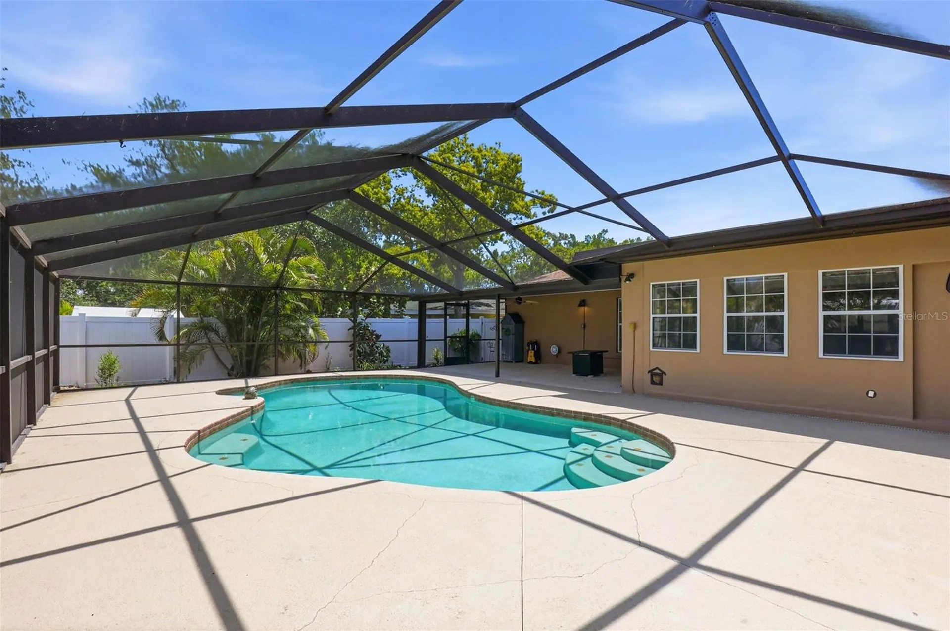 14649 Bay Drive Largo FL 33774