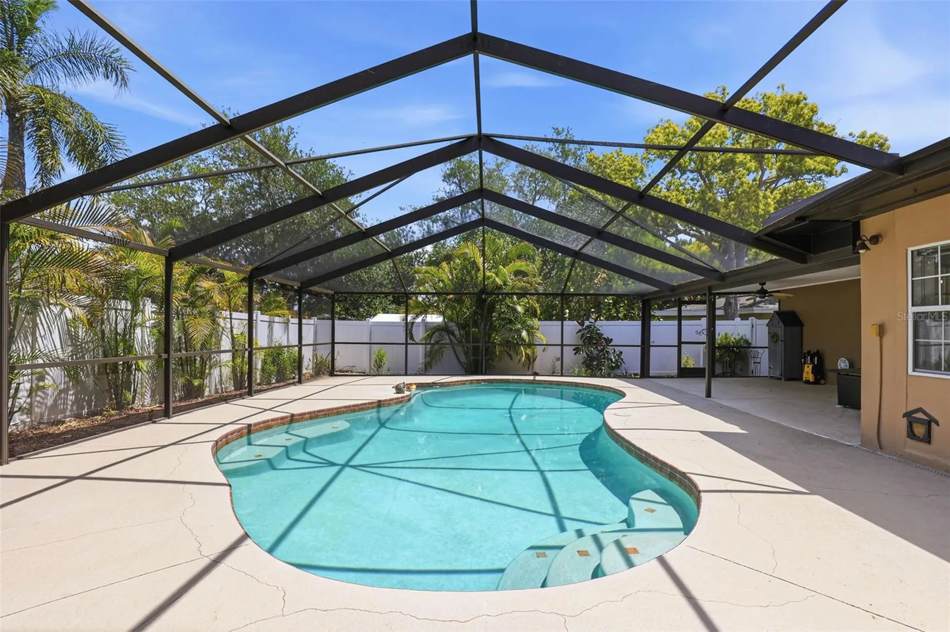 14649 Bay Drive Largo FL 33774