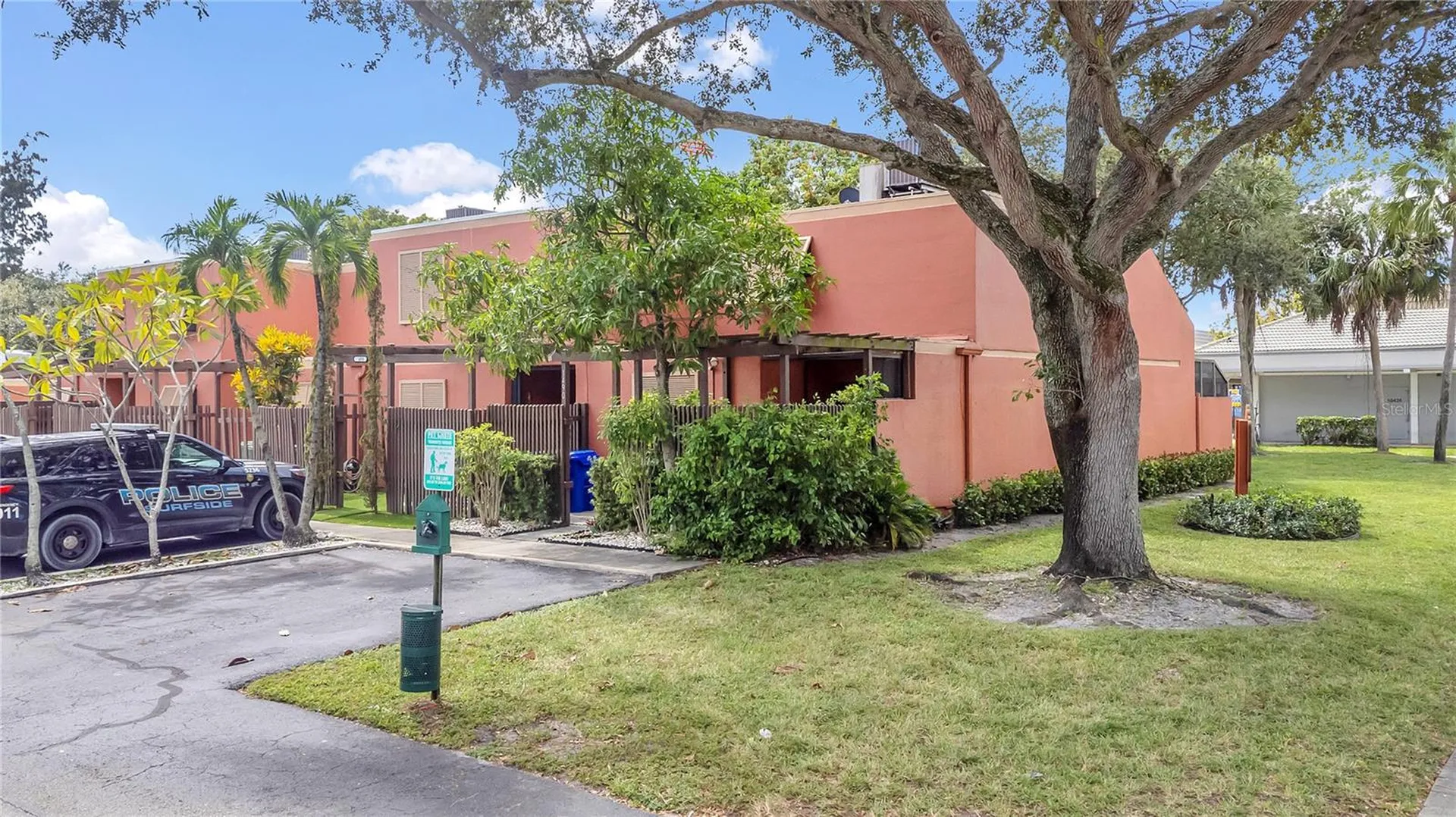 1490 Laguna Lane Pembroke Pines FL 33026