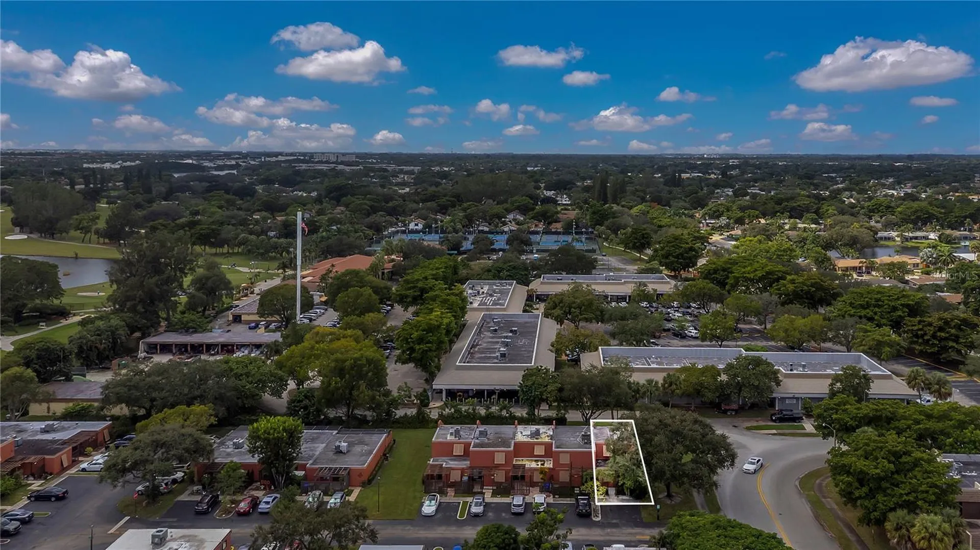 1490 Laguna Lane Pembroke Pines FL 33026