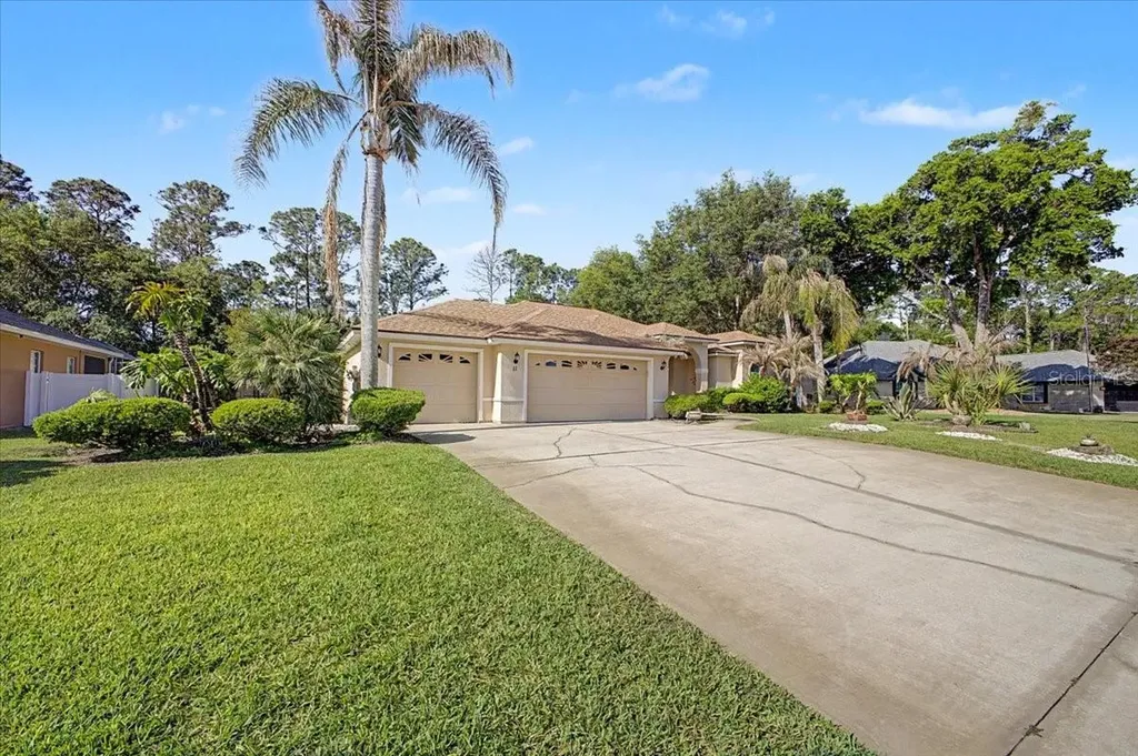 11 Crescent Lake Way Ormond Beach FL 32174