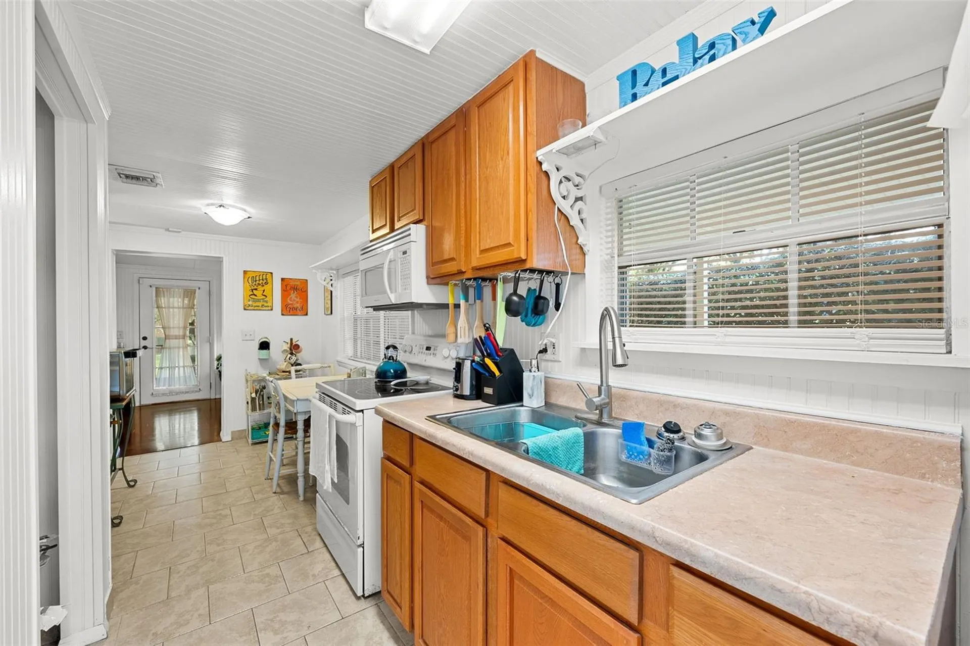 17301 Estes Road Lutz FL 33548