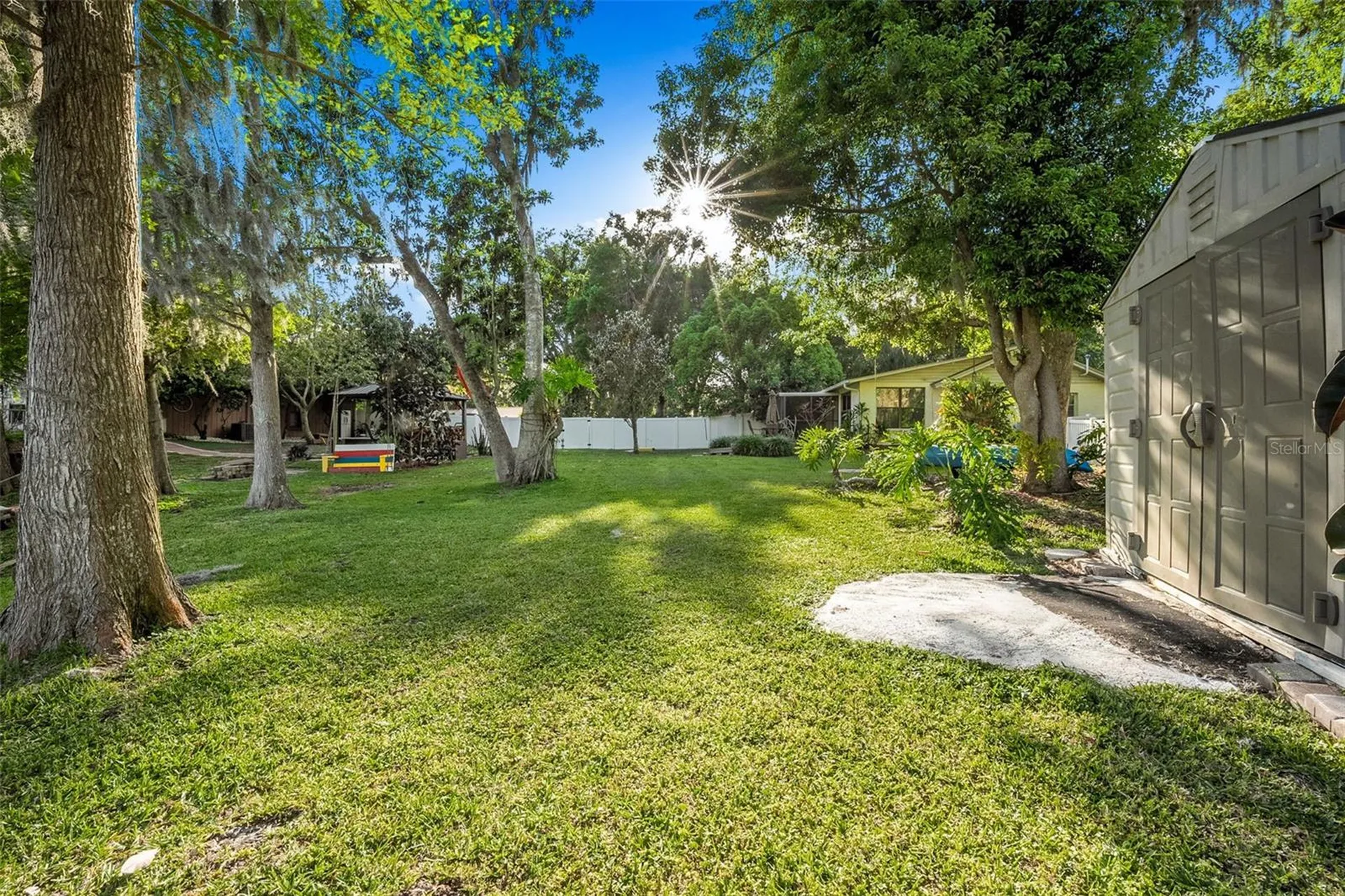 17301 Estes Road Lutz FL 33548