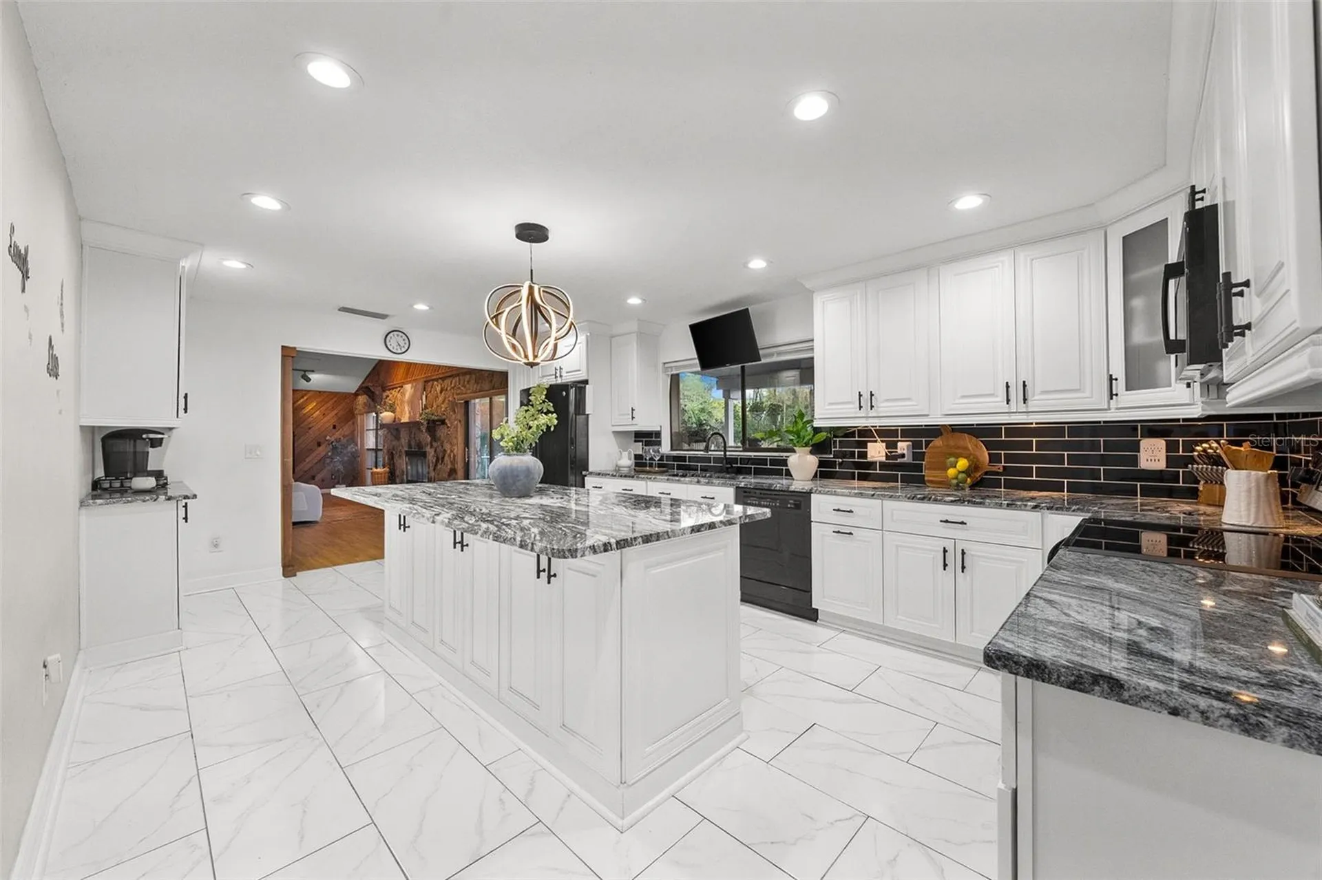 17301 Estes Road Lutz FL 33548