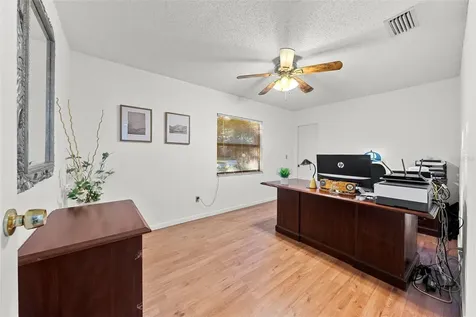 17301 Estes Road Lutz FL 33548