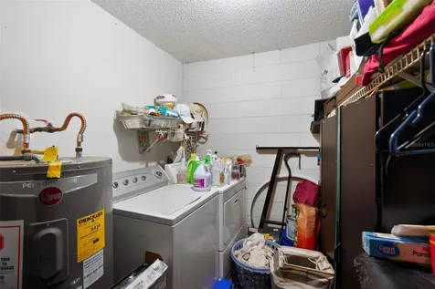 1803 S Wilkins Avenue Plant City FL 33563