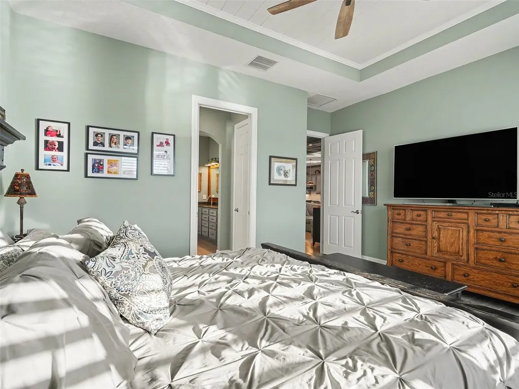 1018 Overlook Court Bradenton FL 34208